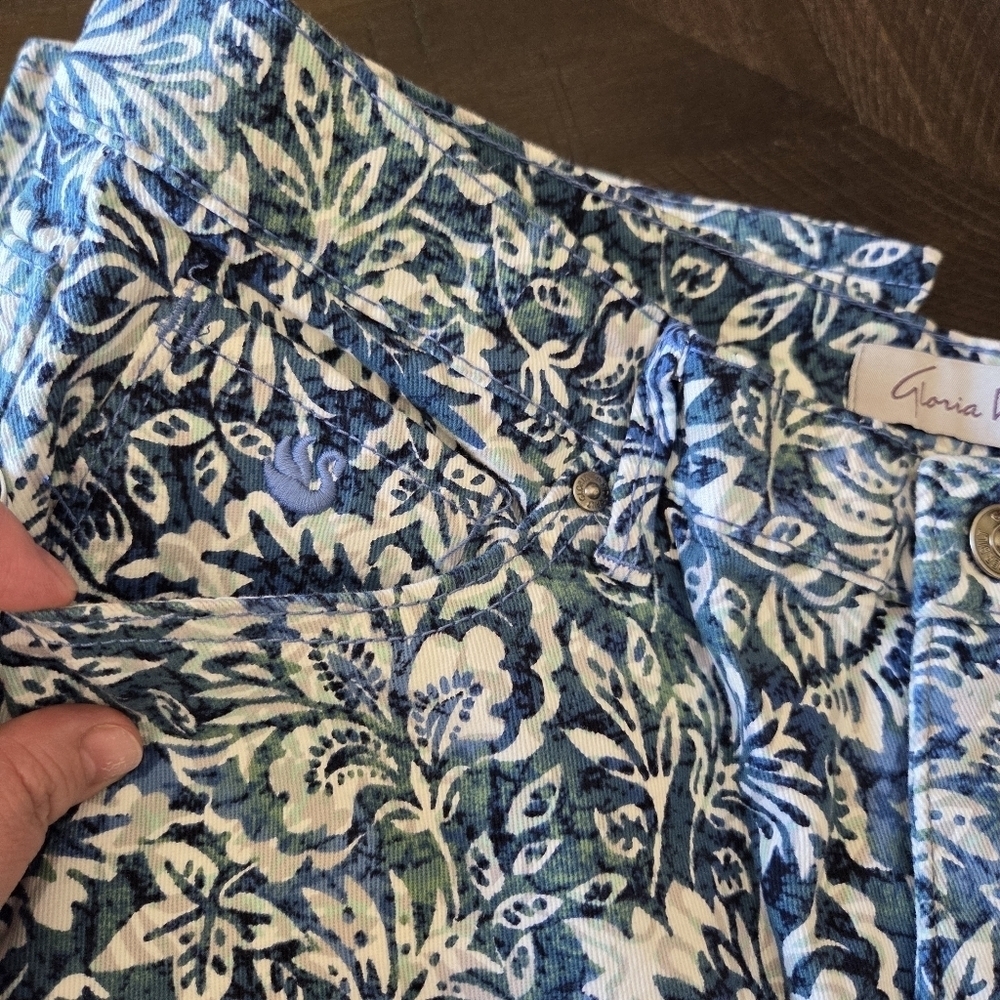 Capri Jeans Blue & White Floral Print - NWT Size 16 - Picture 5 of 10